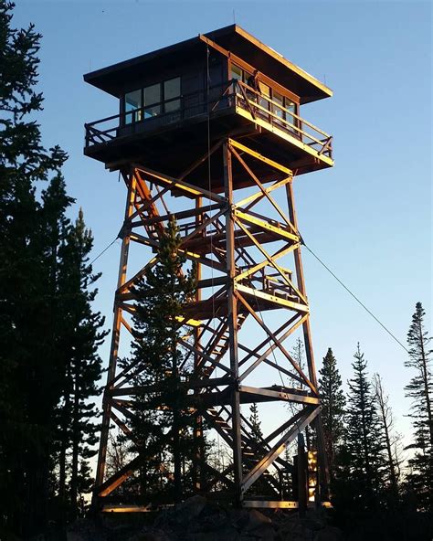 This year’s lookout cabin, located several hours east of Bend, Oregon, is about 14 feet by 14 feet and sits atop a 20-foot structure. “Every wall is covered in windows,” she said. “And ...